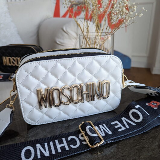 Сумочка Moschino кросс-боді стегана білий