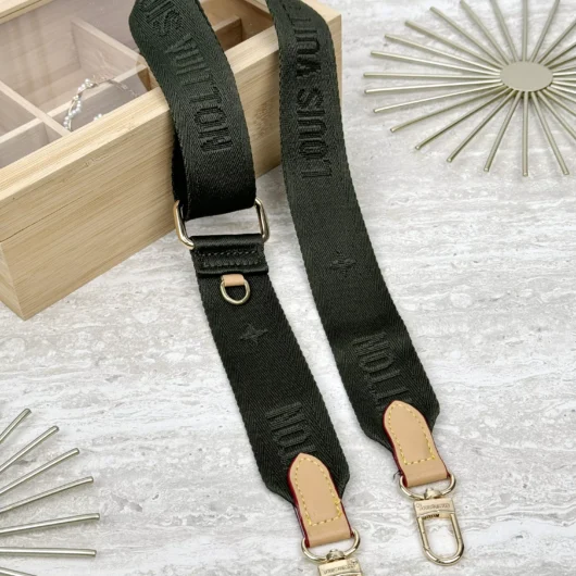 Ремінь LOUIS VUITTON хакі