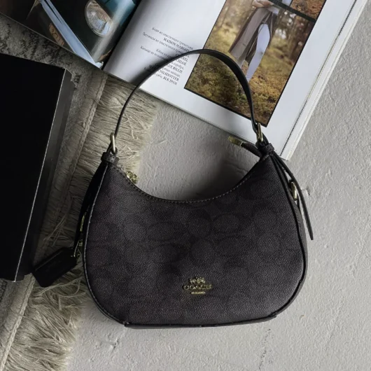 Сумка багет Coach Kleo коричневий
