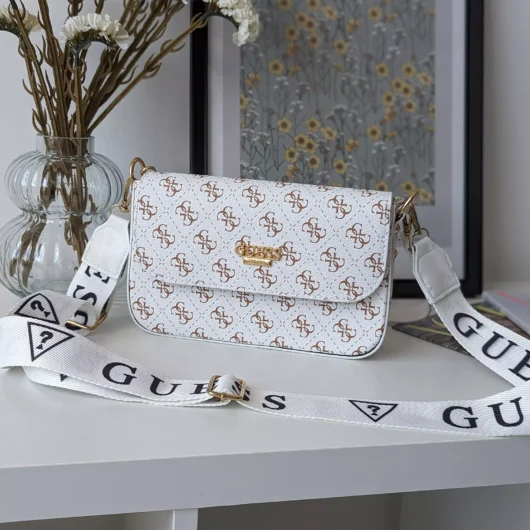 Сумка Guess білий