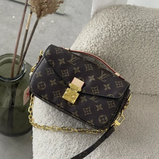 Сумка Louis Vuitton Pochette Metis East West Monogram коричневий