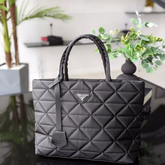 Велика жіноча сумочка Prada нейлон чорний