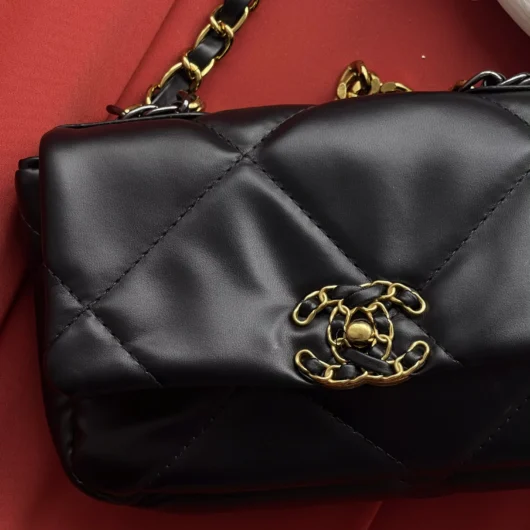 Сумка Сhanel 19 Flap Bag чорний