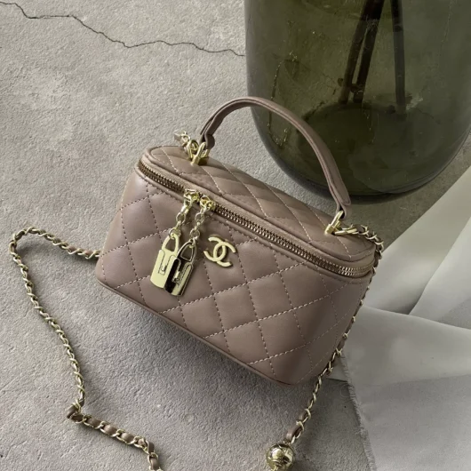 Сумка Chanel Classic Black Lambskin бежевий