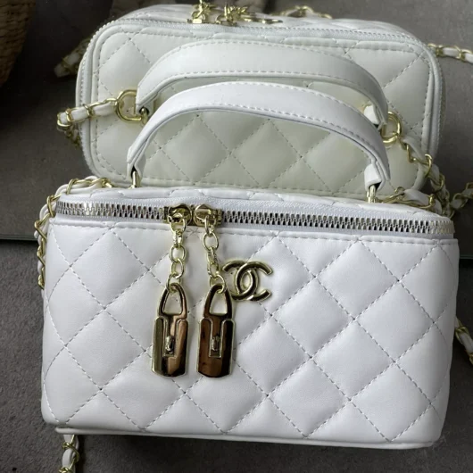 Сумка Chanel Classic Black Lambskin білий