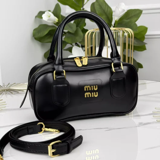 Жіноча сумка Miu Miu Arcadie Leather Bag чорний