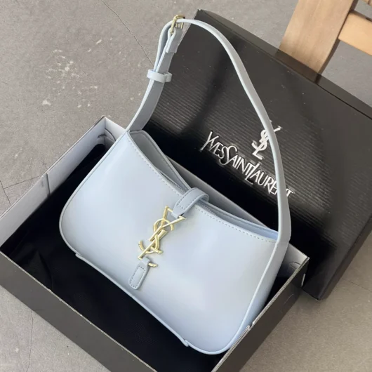Сумка Saint Laurent Le 5 à 7 голубий