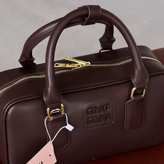 Сумка Miu Miu Arcadie Leather medium — Premium бургунди
