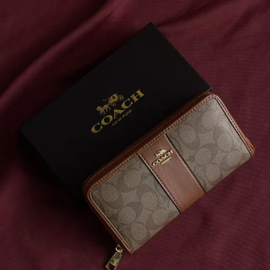 Гаманець Coach великий з полоскою персиковий