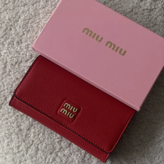 Гаманець Miu Miu великий червоний