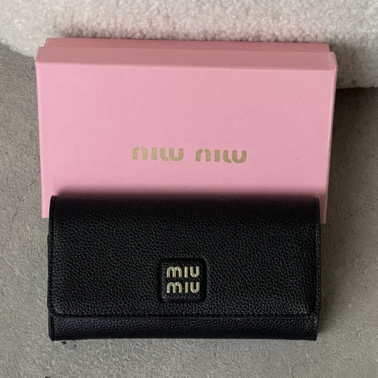 Гаманець Miu Miu великий чорний