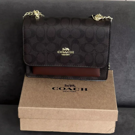 Жіноча сумочка Coach Mini Klare Crossbody коричневий
