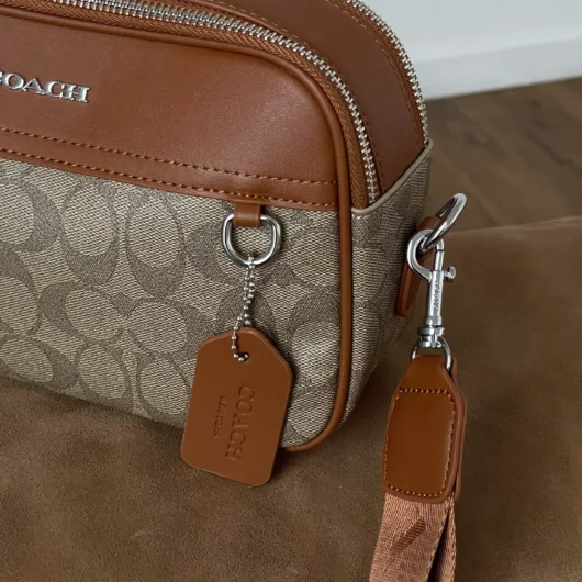 Сумка Coach Graham Crossbody карамель