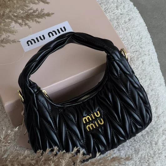 Сумка Miu Miu Wander Matelassé Nappa Leather чорний