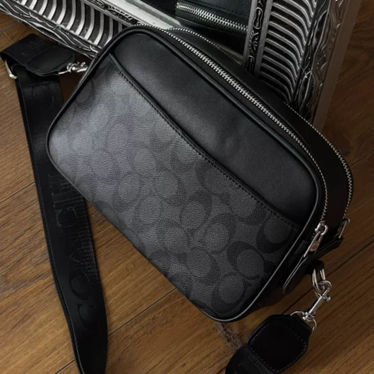Сумка Coach Graham Crossbody чорний