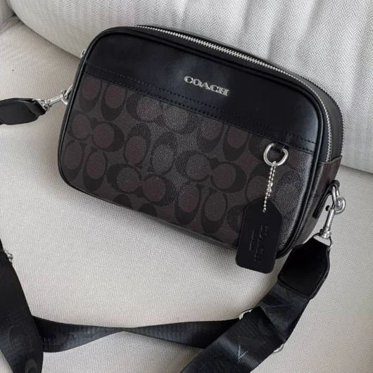 Сумка Coach Graham Crossbody коричневий
