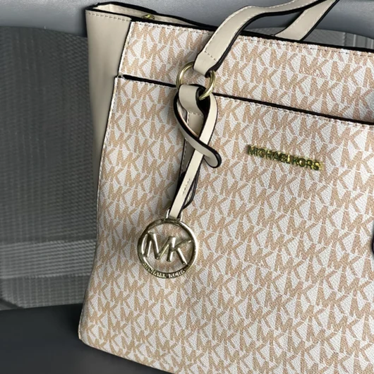 Сумка Michael Kors Medium шопер молочний