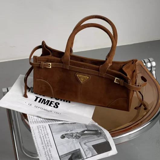 Сумка Prada Medium Suede Tote Bag карамель
