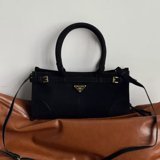 Сумка Prada Medium Suede Tote Bag чорний