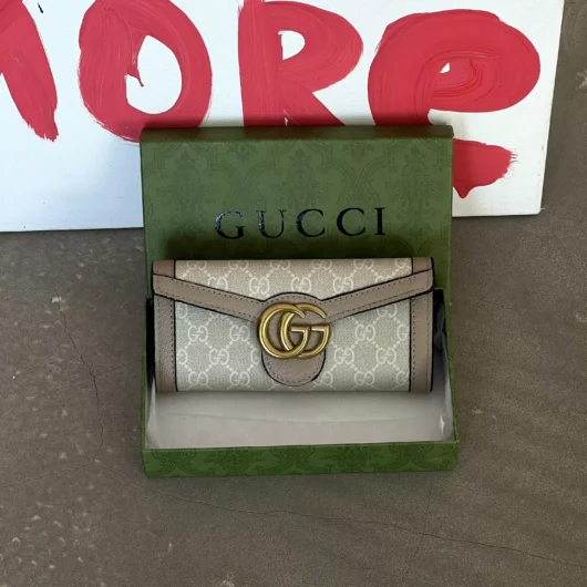 Гаманець Gucci Marmont візитниця молочний