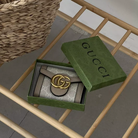 Гаманець Gucci Marmont маленький молочний