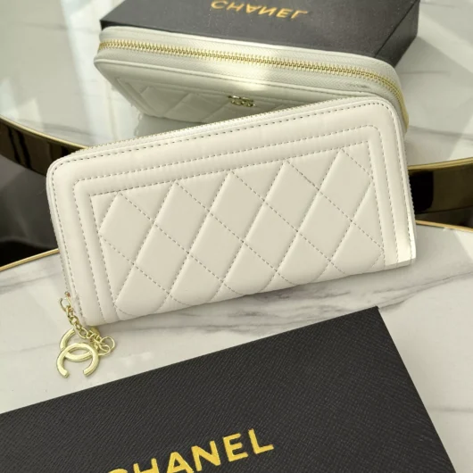 Гаманець Chanel великий білий