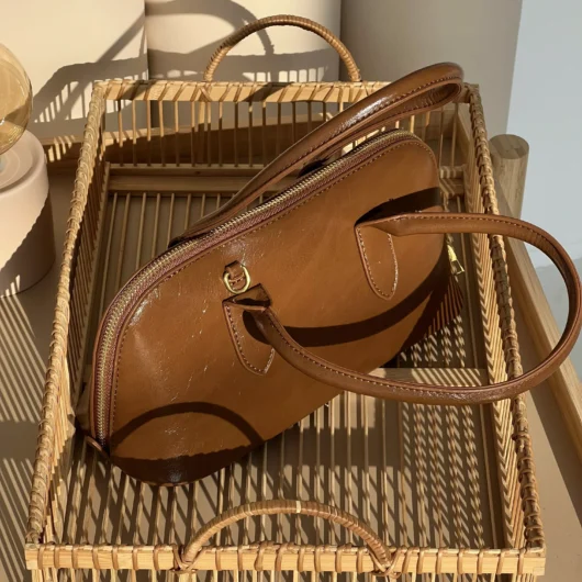 Сумка Miu Miu Aventure Nappa mini карамель