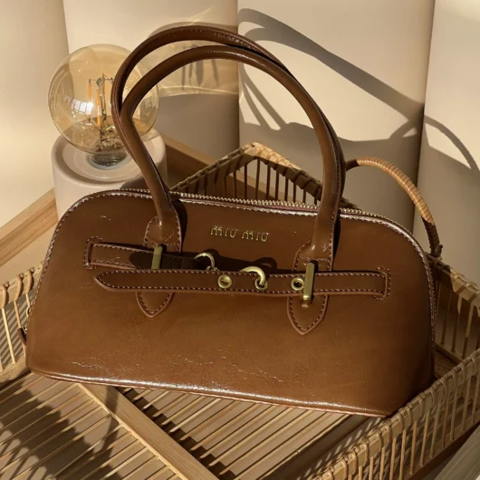 Сумка Miu Miu Aventure Nappa mini карамель