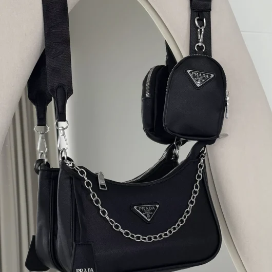Сумка клатч Prada 2 в 1 Еко в сріблі чорний