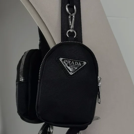 Сумка клатч Prada 2 в 1 Еко в сріблі чорний