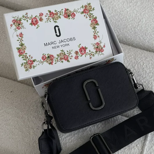 Сумка Marc Jacobs The Snapshot Total Black чорний