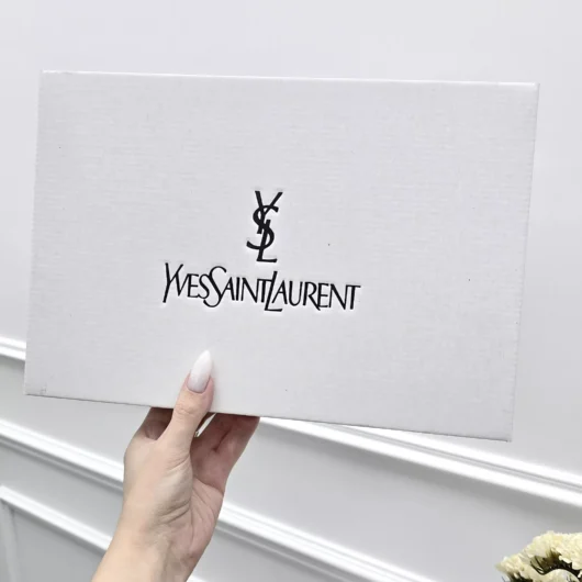 Коробка Yves Saint-Laurent маленька