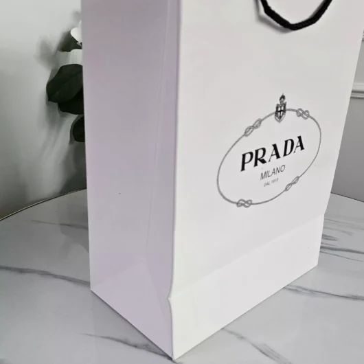 Пакет маленький маленький Prada