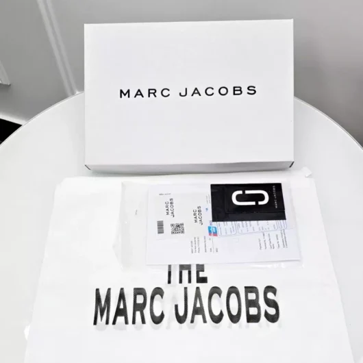 Коробка+пильник+документи маленький Marc Jacobs