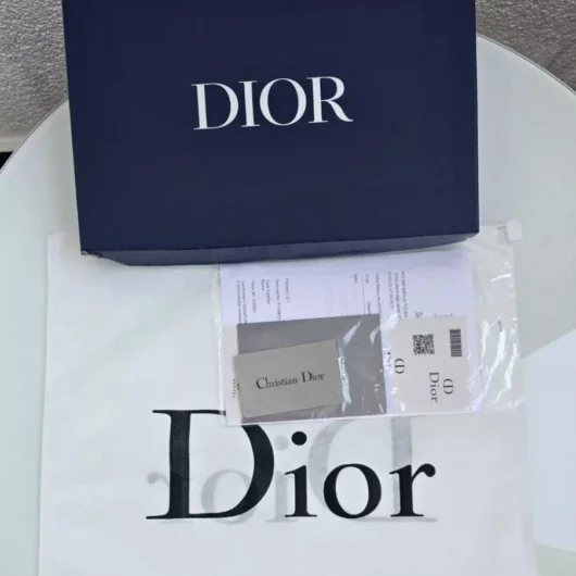 Коробка+пильник+документи маленький Dior