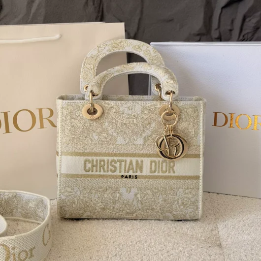 Жіноча сумка Christian Dior Lady D-Lite білий з метеликами