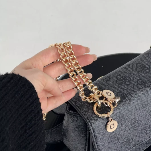 Guess кросс-боді ECO ELEMENTS чорний