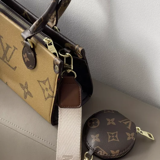 Сумка Louis Vuitton Monogram Reverse OnTheGo коричневий моногам