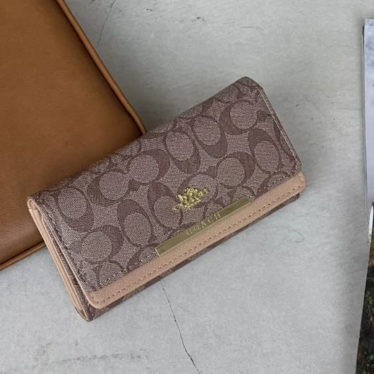 Жіночий гаманець Coach великий подвійний бежевий
