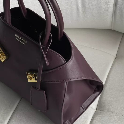Сумка Salvatore Ferragamo бордовий