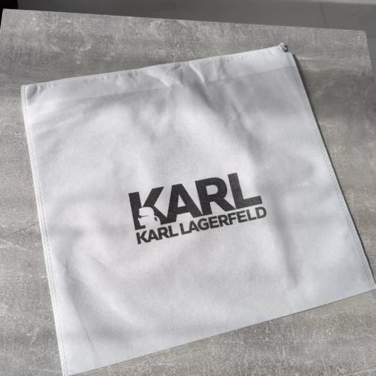 Пильовик Karl Lagerfeld маленький