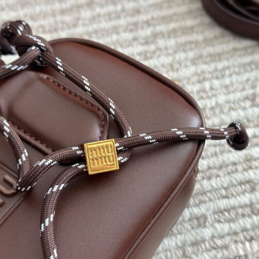 Сумка Miu Miu Arcadie Leather Bag Premium коричневий 28 см