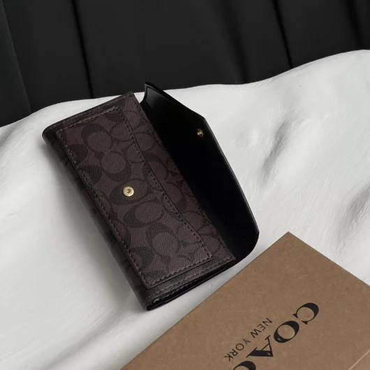 Гаманець Coach візитниця великий шоколадний