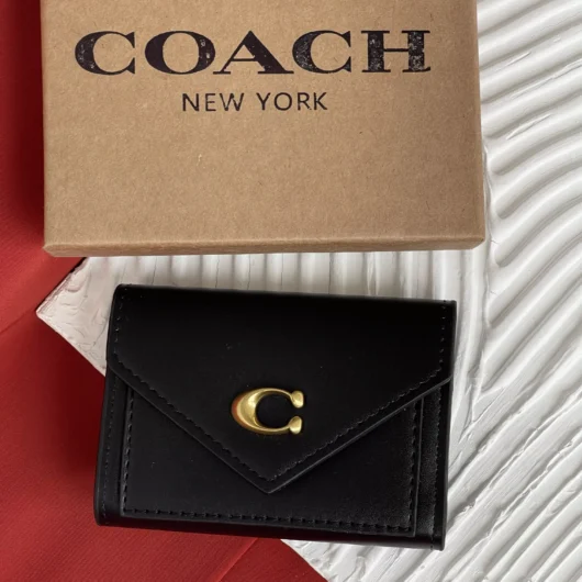 Гаманець Coach маленький чорний класичний