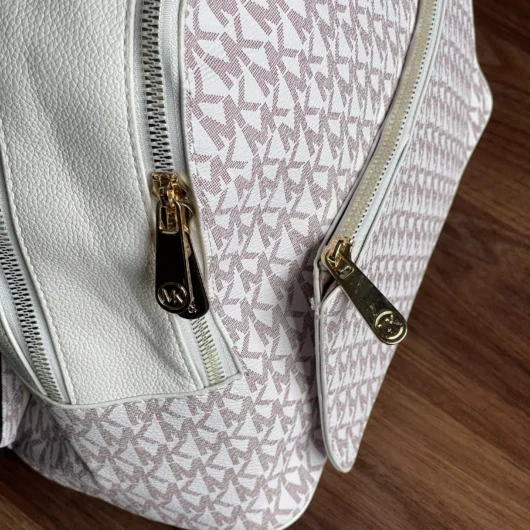 Рюкзак  Michael Kors Kenly Medium Adina біло-пудровий
