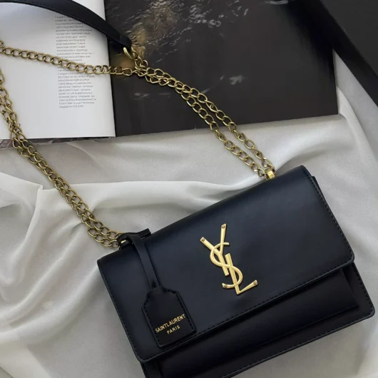 Жіноча сумочка Saint Laurent Sunset Medium чорний