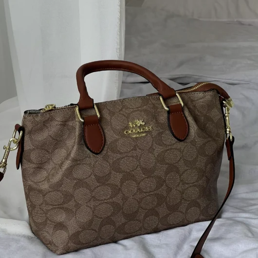 Сумка Coach Georgia Satchel Bag коричнево-бежевий