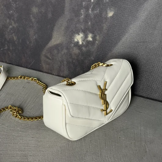 Жіноча сумка Yves Saint Laurent Loulou leather bag Small size білий