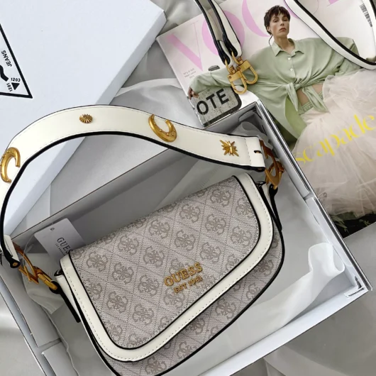 Сумка Guess dream сідло пудровий