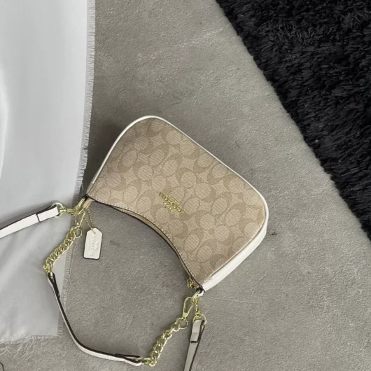 Сумка Coach Bolso de hombro Teri молочний